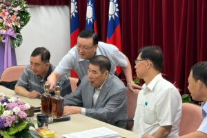 慶祝115年警察節 保七移師陽明山 破獲假酒案頒獎 一招學會辨識偽劣酒 14 2 6