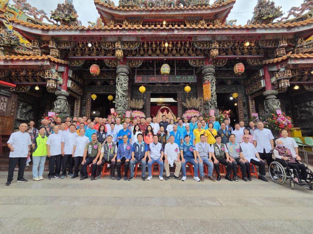 新莊大拜拜登場 劉和然參拜大眾爺祈福 38 %E6%96%B0%E8%8E%8A%E5%9C%B0%E8%97%8F%E5%BA%B5%E8%88%89%E8%A1%8C%E9%9A%86%E9%87%8D%E4%B8%89%E7%8D%BB%E7%A5%9D%E5%A3%BD%E7%A5%AD%E5%85%B8%EF%BC%8C%E6%96%B0%E5%8C%97%E5%B8%82%E5%89%AF%E5%B8%82%E9%95%B7%E5%8A%89%E5%92%8C%E7%84%B6%E4%BB%A3%E8%A1%A8%E5%B8%82%E5%BA%9C%E5%89%8D%E5%BE%80%E5%8F%83%E6%8B%9C%E7%A5%9D%E5%A3%BD%EF%BC%8C%E7%A5%88%E6%B1%82%E5%90%88%E5%A2%83%E5%B9%B3%E5%AE%89%EF%BC%8C%E5%B8%82%E6%B0%91%E8%83%BD%E5%A4%A0%E5%AE%89%E5%B1%85%E6%A8%82%E6%A5%AD