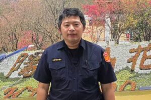英籍遊客陽明山迷途驚魂 北投警漏夜救援 12 %E9%99%B3%E9%8A%98%E7%85%A7