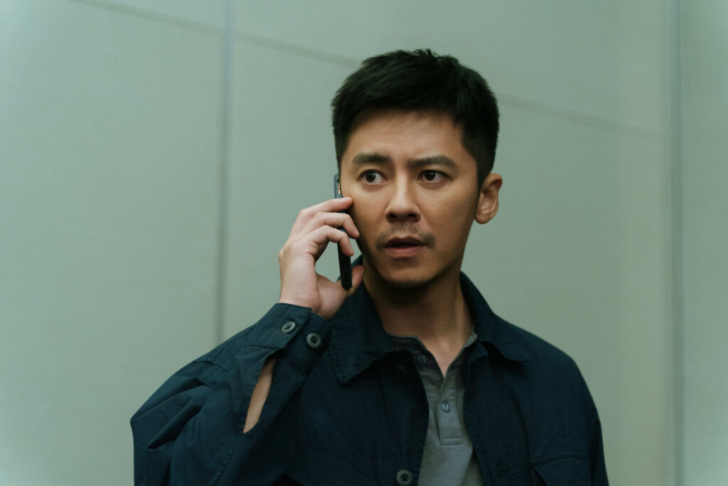 《成名在望》本週六升溫迎高潮!李國毅、姚淳耀醉後「男男環抱」成驚喜亮點 6 %E6%9D%8E%E5%9C%8B%E6%AF%85%E9%A3%BE%E6%BC%94%E7%9A%84%E5%88%91%E8%AD%A6%E9%99%B3%E5%BF%97%E5%81%89%E9%99%B7%E5%85%A5%E4%BA%BA%E7%94%9F%E9%87%8D%E5%A4%A7%E5%8D%B1%E6%A9%9F