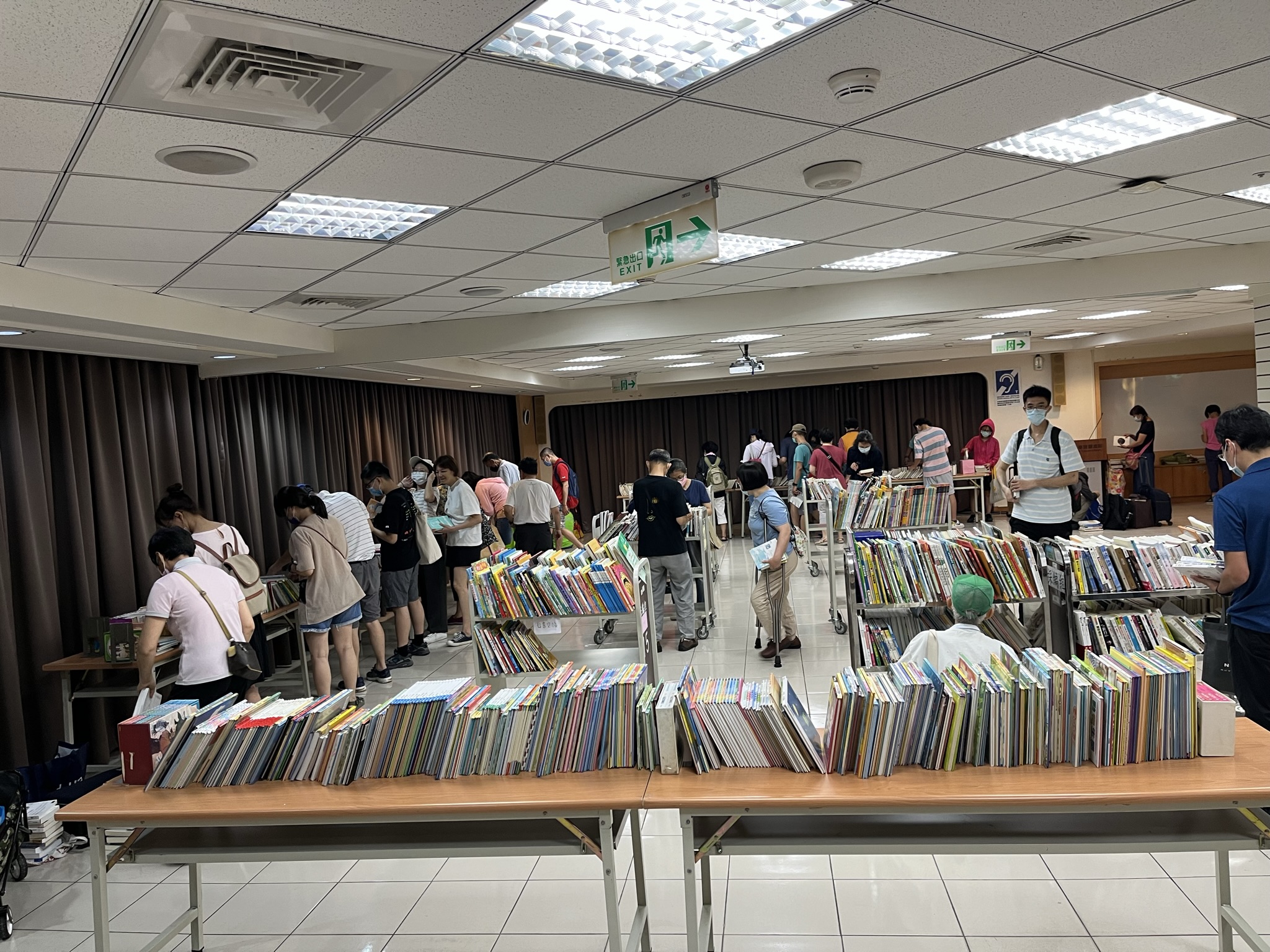 換書還能淘寶！　國臺圖「夏季好書交換」7月8日登場 期刊每本只要10元