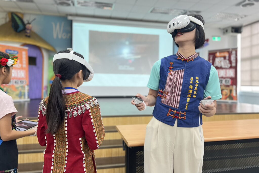 戴上VR走進部落 新北「原」氣族語育樂營登場從科技體驗認識原民文化 5 %EF%BC%90%EF%BC%97%EF%BC%90%EF%BC%97%EF%BC%90%EF%BC%90%EF%BC%91