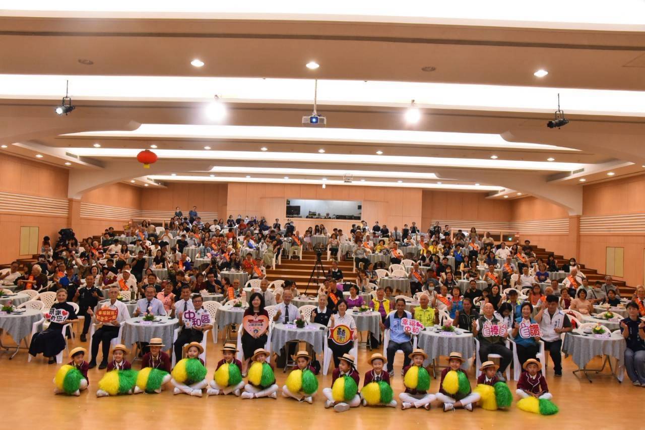 父愛無聲一路守護 　新北中和區公所表揚二十七位模範父親
