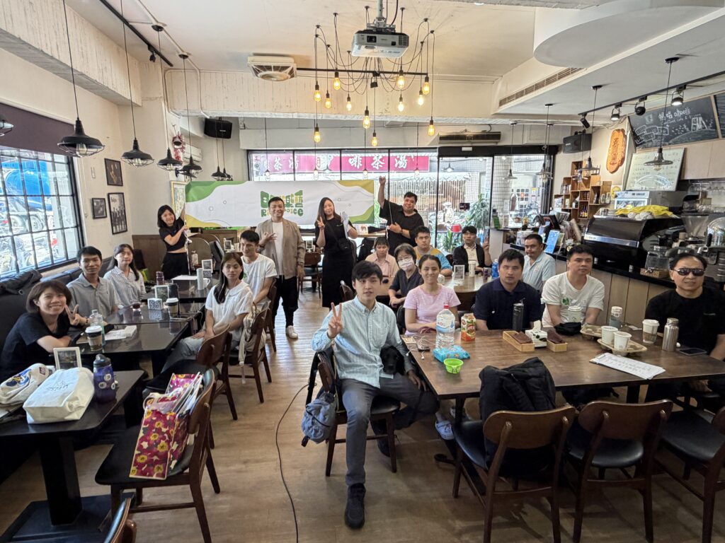 身心障礙樂人與宋德鶴樂團即興共演 台灣公益聯盟《逐夢起飛》音樂成長營凝聚團隊力量! 台灣公益聯盟舉辦《逐夢起飛》音樂成長營 宋德鶴樂團與《日昕樂藝》身心障礙樂人展開靈魂對話 18 %E5%9C%96%E4%B8%80%EF%BC%9A %E5%8F%B0%E7%81%A3%E5%85%AC%E7%9B%8A%E8%81%AF%E7%9B%9F%E4%B8%BB%E8%BE%A6%E3%80%8A%E7%AF%89%E5%A4%A2%E8%B5%B7%E9%A3%9B%E3%80%8B%E9%9F%B3%E6%A8%82%E6%88%90%E9%95%B7%E7%87%9F%EF%BC%8C%E8%B7%A8%E7%95%8C%E6%94%9C%E6%89%8B%E7%82%BA%E8%BA%AB%E5%BF%83%E9%9A%9C%E7%A4%99%E9%9F%B3%E6%A8%82%E4%BA%BA%E6%B3%A8%E5%85%A5%E9%A3%BD%E6%BB%BF