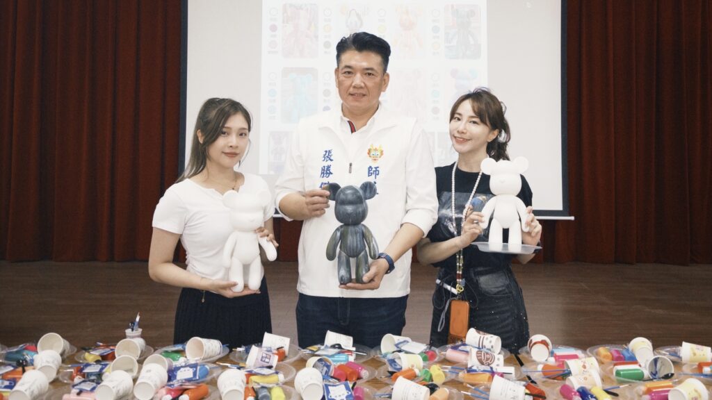 流體熊親子手作溫馨登場! 張勝傑攜手打造客庄幸福生活 大小朋友共享創意與美好回憶 17 LINE ALBUM %E6%B5%81%E9%AB%94%E7%86%8A 260720 1 0