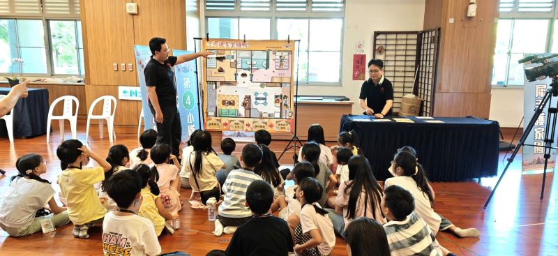 培養兒童防災素養 新北消防夏令營從遊戲中學安全 19 《圖說》學童安全教育。〈第一大隊提供〉
