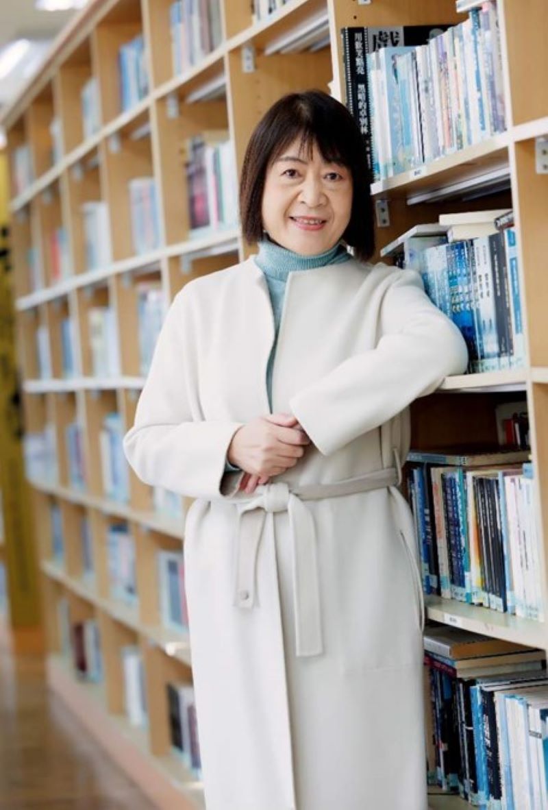 用愛與專業陪伴孩子走出生命亮光 新北5教師榮獲師鐸獎 12 《圖說》曾慧媚校長--校長薪傳典範,化育新北新生代校長人才。〈教育局提供〉