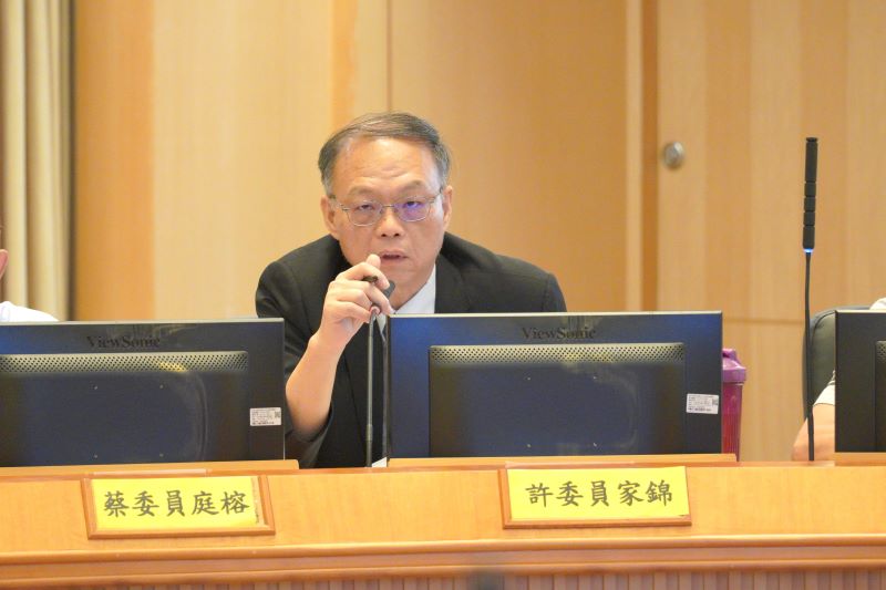 打造清廉高效宜居城市 新北深化廉潔教育與風險管理 15 《圖說》政風處處長許家錦補充說明。〈政風處提供〉