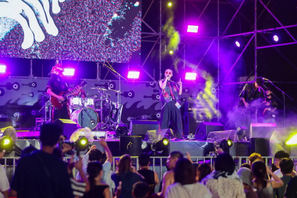 原創音樂貢寮河海音樂季「海洋獨立音樂大賞」揭曉 侯友宜頒獎「共振效應」奪得「海洋大賞」 7 S 10657823