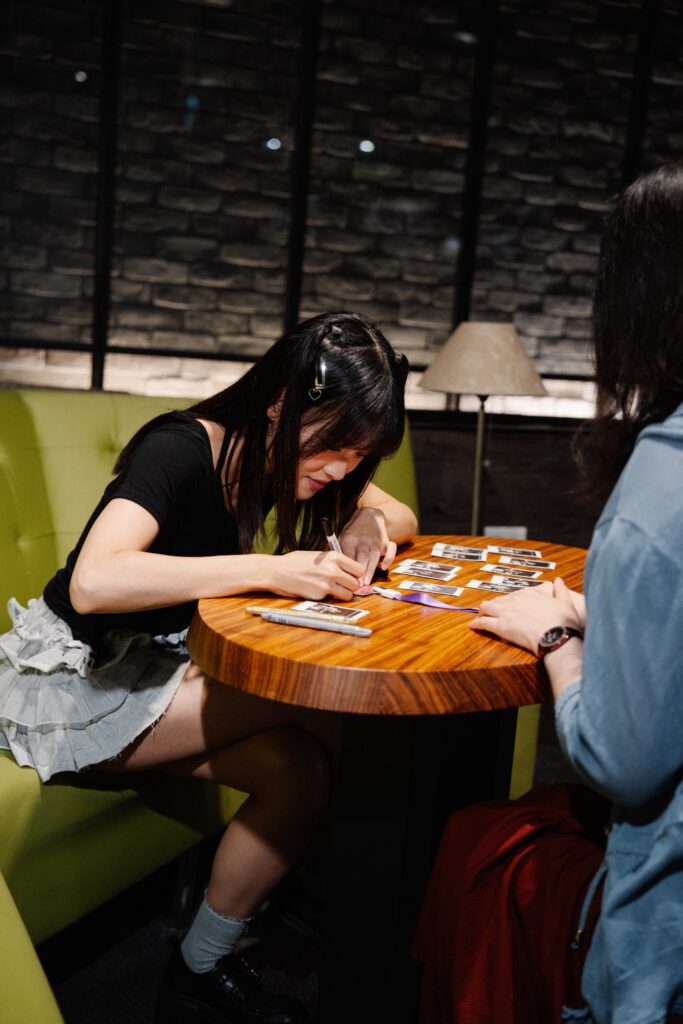 剛出道即展現全方位驚人能量,Lavi翁彤薰包辦專場設計,打造高規格個人個唱 16 S 40788070 0