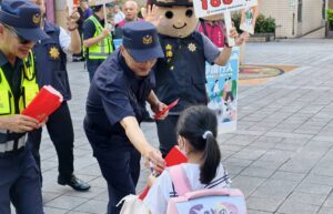 開學守護神 南港警全力守護學童安心上學 44 %E4%B8%89 42