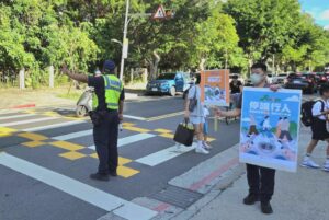 開學守護神 南港警全力守護學童安心上學 45 %E5%9B%9B 25