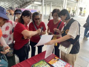 蔬香再現 健康啟航 基警防詐宣導走進蔬食園遊會 24 %E5%9B%9B