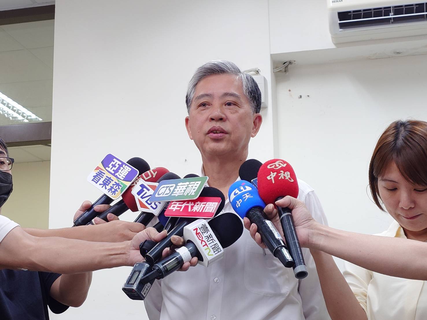 局長女兒成詐騙共犯             吳敬田自覺非常慚愧