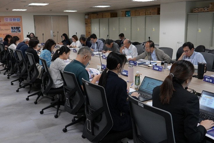 第三屆「新北企業精典獎」頒獎典禮於8/24登場 32家企業、9位傑出女力獲獎 展現新北產業創新實力 28 %E6%9C%AC%E5%B1%86%E7%B2%BE%E5%85%B8%E7%8D%8E%E5%85%B1%E8%A8%88127%E4%BB%B6%E7%94%B3%E8%AB%8B%E6%A1%88%E7%88%AD%E5%8F%96%E6%AE%8A%E6%A6%AE%EF%BC%8C%E7%94%B124%E4%BD%8D%E7%94%A2%E5%AE%98%E5%AD%B8%E4%BB%A3%E8%A1%A8%E7%B5%84%E6%88%90%E9%99%A3%E5%AE%B9%E5%A0%85%E5%BC%B7%E7%9A%84%E5%AF%A9%E6%9F%A5%E5%9C%98%E9%9A%8A%EF%BC%8C%E8%A6%AA%E8%B5%B4%E4%BC%81%E6%A5%AD%E9%80%B2%E8%A1%8C%E5%AF%A6%E5%9C%B0%E8%A8%AA%E5%AF%A9%EF%BC%8C%E6%B7%B1%E5%BA%A6%E7%9E%AD%E8%A7%A3%E4%BC%81%E6%A5%AD%E5%AF%A6%E7%B8%BE%EF%BC%8C%E4%B8%A6%E5%8F%AC%E9%96%8B%E5%A4%9A%E9%9A%8E%E6%AE%B5%E5%AF%A9%E6%9F%A5%E6%9C%83%E8%AD%B0%EF%BC%8C%E4%BB%A5%E5%9A%B4%E8%AC%B9%E3%80%81%E5%AE%A2%E8%A7%80%E7%9A%84%E8%A7%92%E5%BA%A6%E9%80%B2%E8%A1%8C%E5%AF%A9%E6%9F%A5