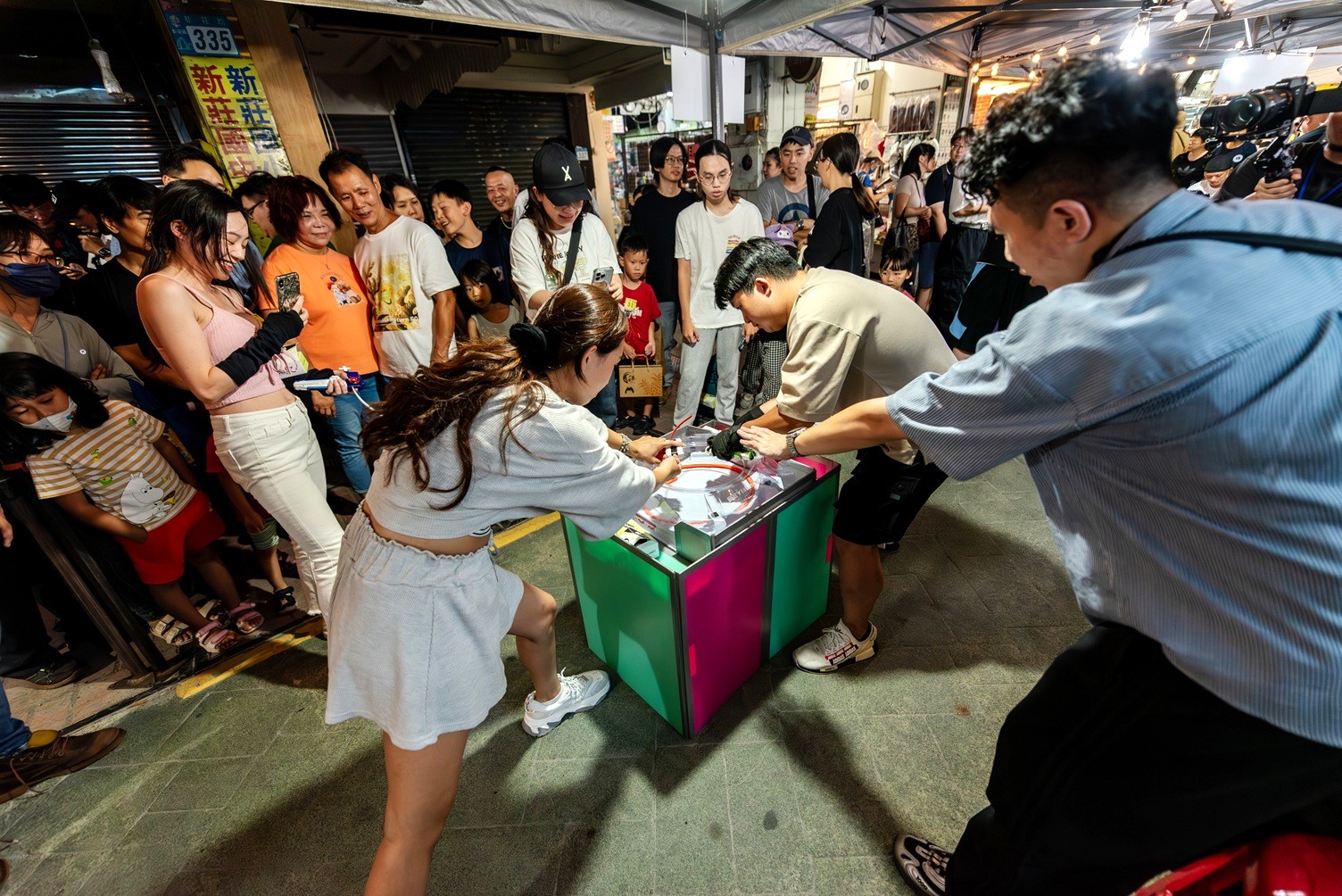 逛市集吃美食尋寶趣「2026潮月新莊」9/19登場 27 《圖說》「戰鬥陀螺潮月盃」829中午12時開放線上報名,總獎項價值超過3萬元。〈經發局提供〉