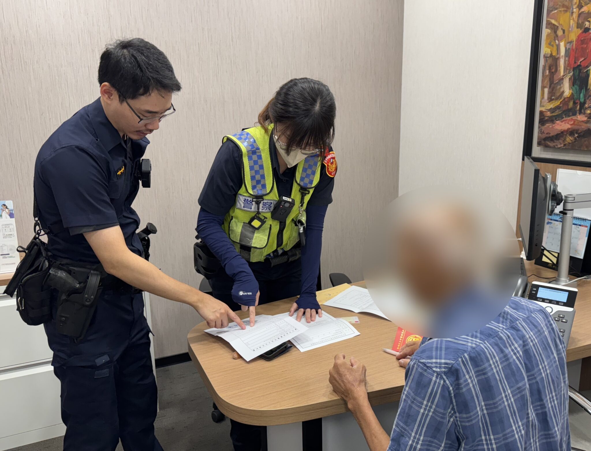 老翁購藥卻誤入詐騙陷阱      立德警成功阻詐十二萬元