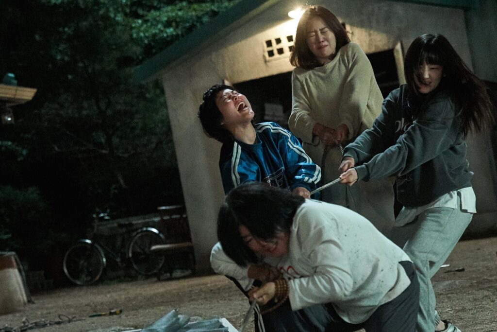 《慶州殺遊紀》朴玿談成「國民老二」 大讚孔曉振「能搞定」吐槽崔宇植「不會收」! 34 06