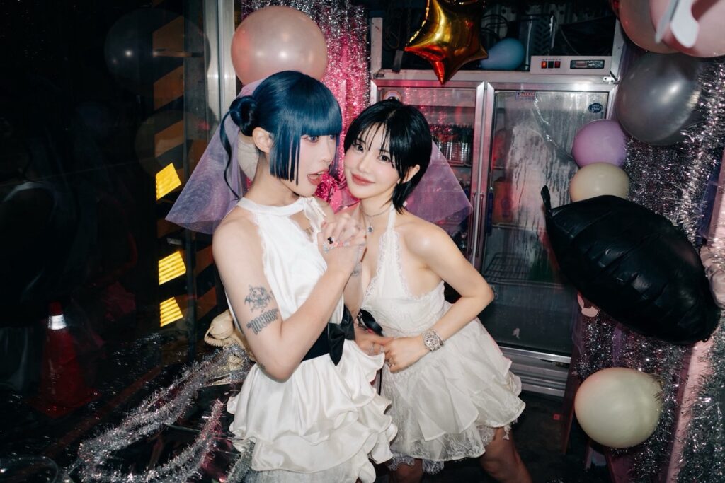 C.Holly .DJ SODA