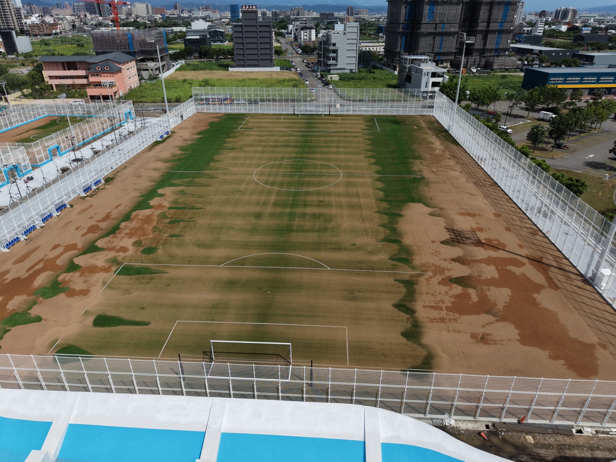 工地管理缺失一籮筐 議員質疑台中足球園區排水等問題 22 LINE ALBUM 260820%E8%B3%AA%E8%A9%A2%E7%85%A7%E7%89%87 260820 2
