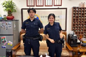 老嫗買菜忘返家路 基警細心查證助返家 80 MEITU 20260802 174822800