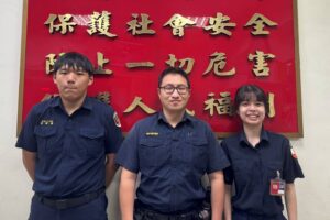 老翁誤信古玩投資險遭詐 員警及時攔阻保住5萬元積蓄 14 MEITU 20260811 111211273