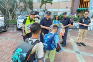 開學首日導護安全不缺席 內湖警局交安防詐護學童 21 MEITU 20260831 124510093