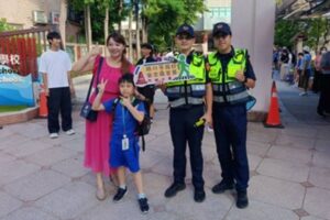 開學首日導護安全不缺席 內湖警局交安防詐護學童 23 MEITU 20260831 124555540