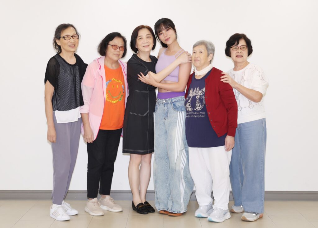 林芯儀化身公益大使長輩驚喜為林芯儀慶生 讓她落淚:發願替長輩圓夢 17 S 210305662