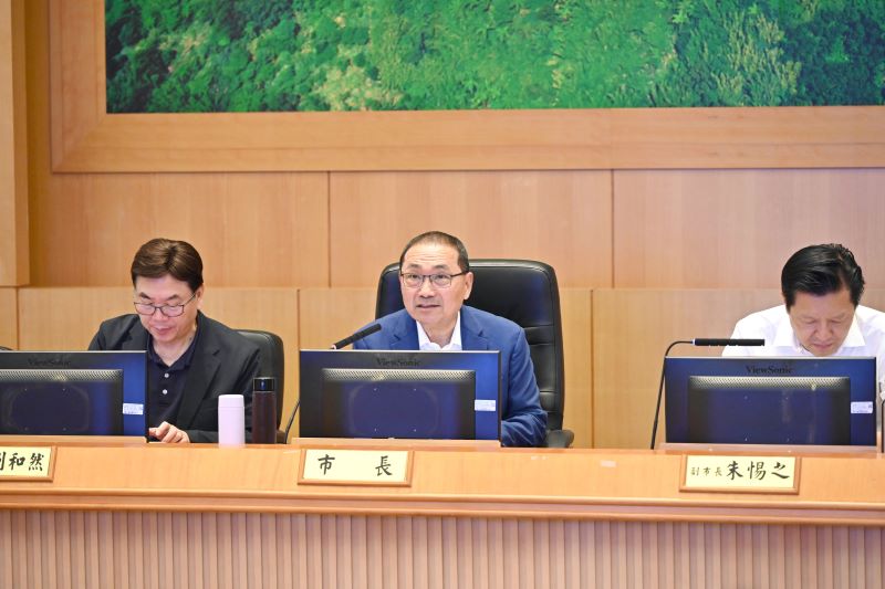 建構職涯、青創、國際交流支持網 新北陪青年闖出新路 25 《圖說》市長侯友宜肯定青年局已建立起一套陪伴年輕人成長,並將青年力量導入城市的治理系統。〈青年局提供〉
