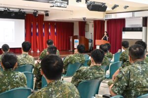 基警走入營區宣導防詐 提升官兵識詐警覺 6 %E4%BA%8C 30