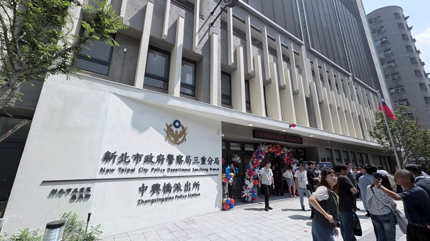 《圖說》三重玫瑰立體停車場採多目標使用，整合市民活動中心及警察局三重分局中興橋派出所，兼顧停車、社區活動及治安需求。〈交通局提供〉