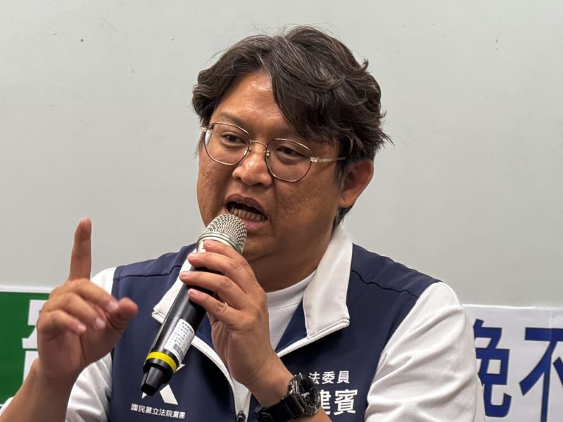 網傳美駐台軍訓團擬增員 洪孟楷、黃建賓籲釐清文件真偽 18 《圖說》國防委員會立委黃建賓資料照片,非關網傳〈增員計畫〉。