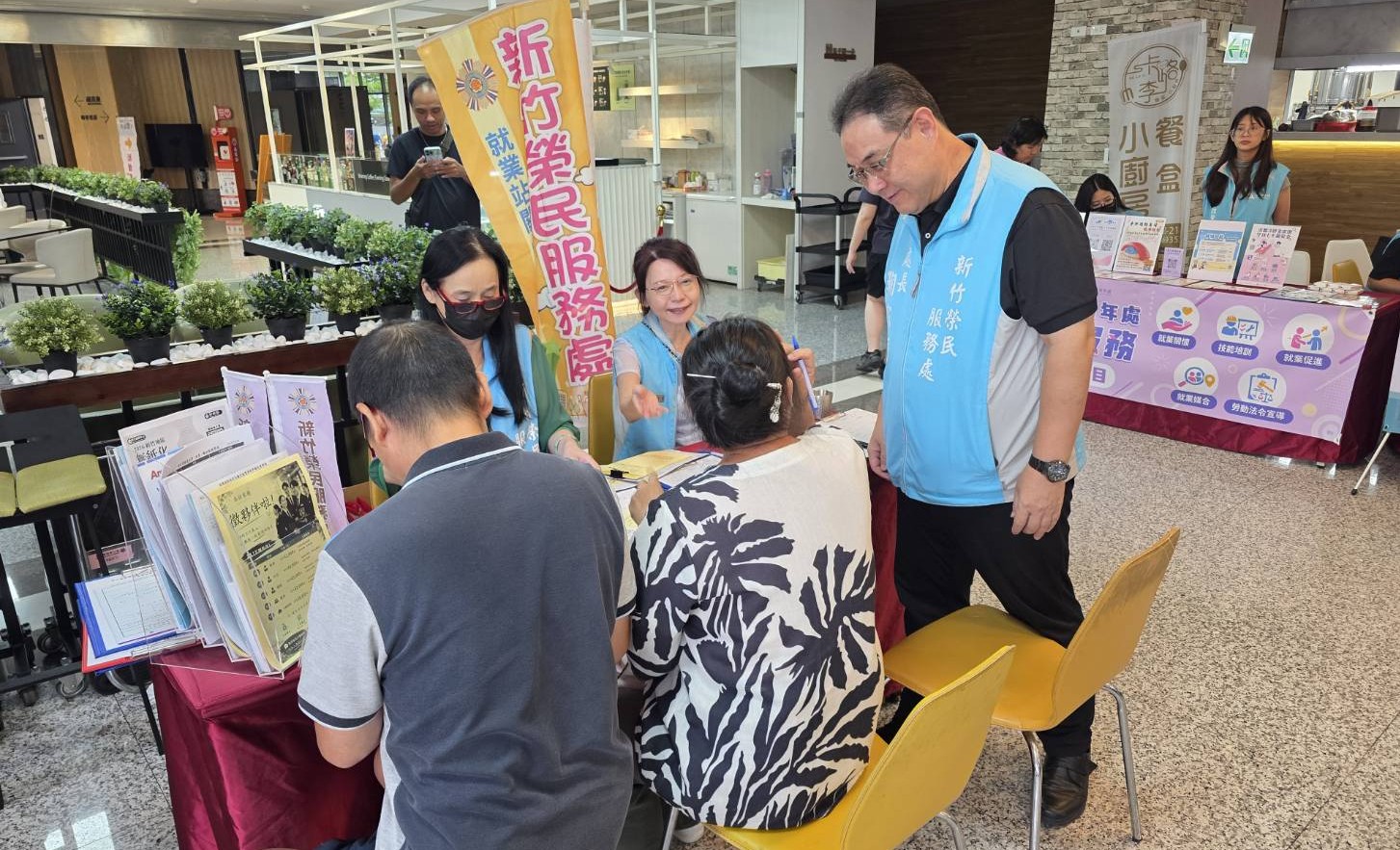 新竹榮服處攜手新竹就業中心   現場徵才媒合退除役官兵就業