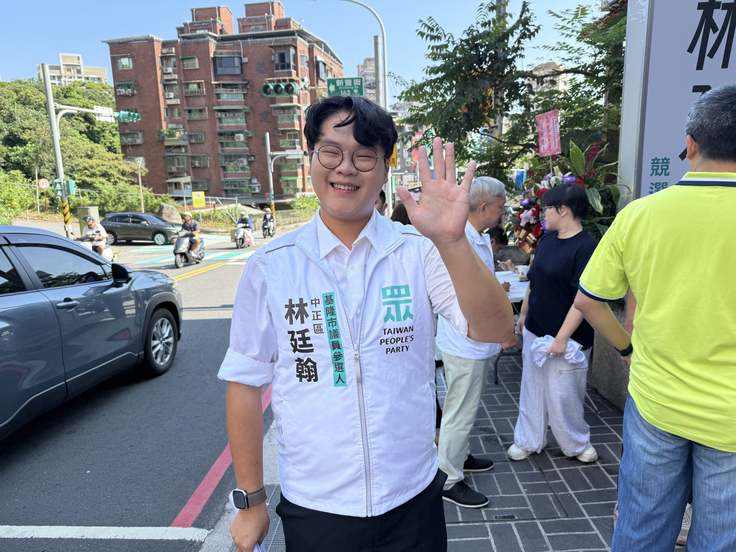 感念昭儀會長生前大愛 家長自發參加競總開幕茶會「廷你撐傘」 3 72D13BCD EF5F 4252 8C99 72422CD8B54E scaled