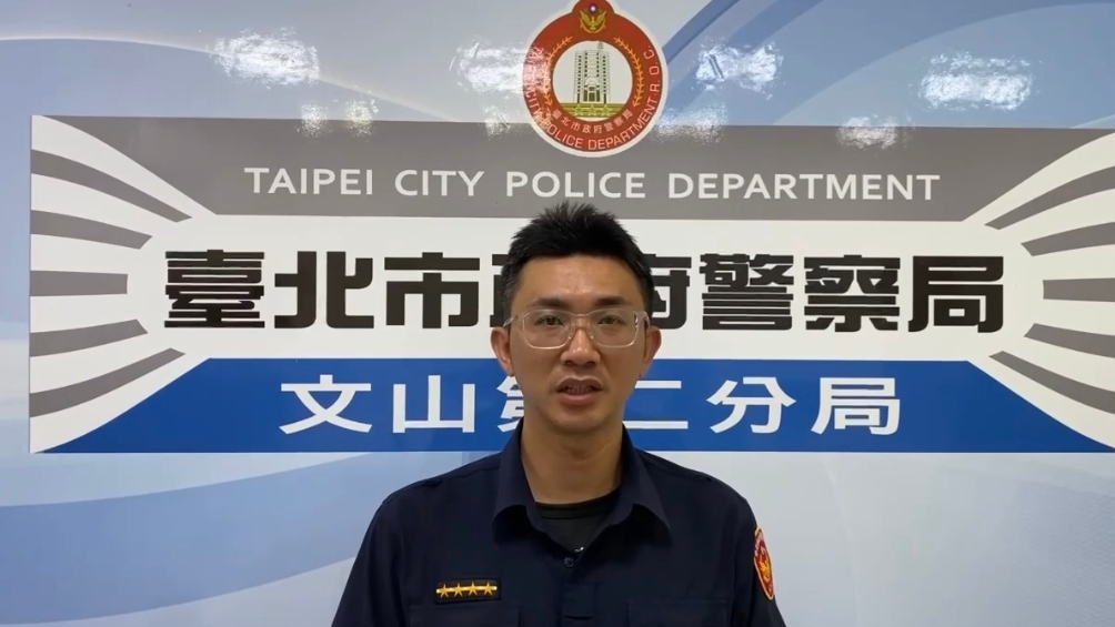 車內怪怪的  竟是自己藏毒  男報案驚動警方反遭查獲毒駕跟毒品