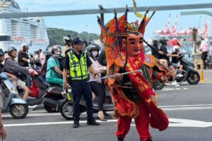 中秋節連假基隆活動不斷 基一警強化疏導交通秩序 9 MEITU 20260923 151013704