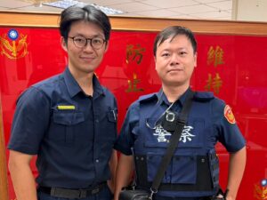 八旬老婦購物途中走失 中正二警30分鐘內尋獲護送返家 8 MEITU 20260924 143407606
