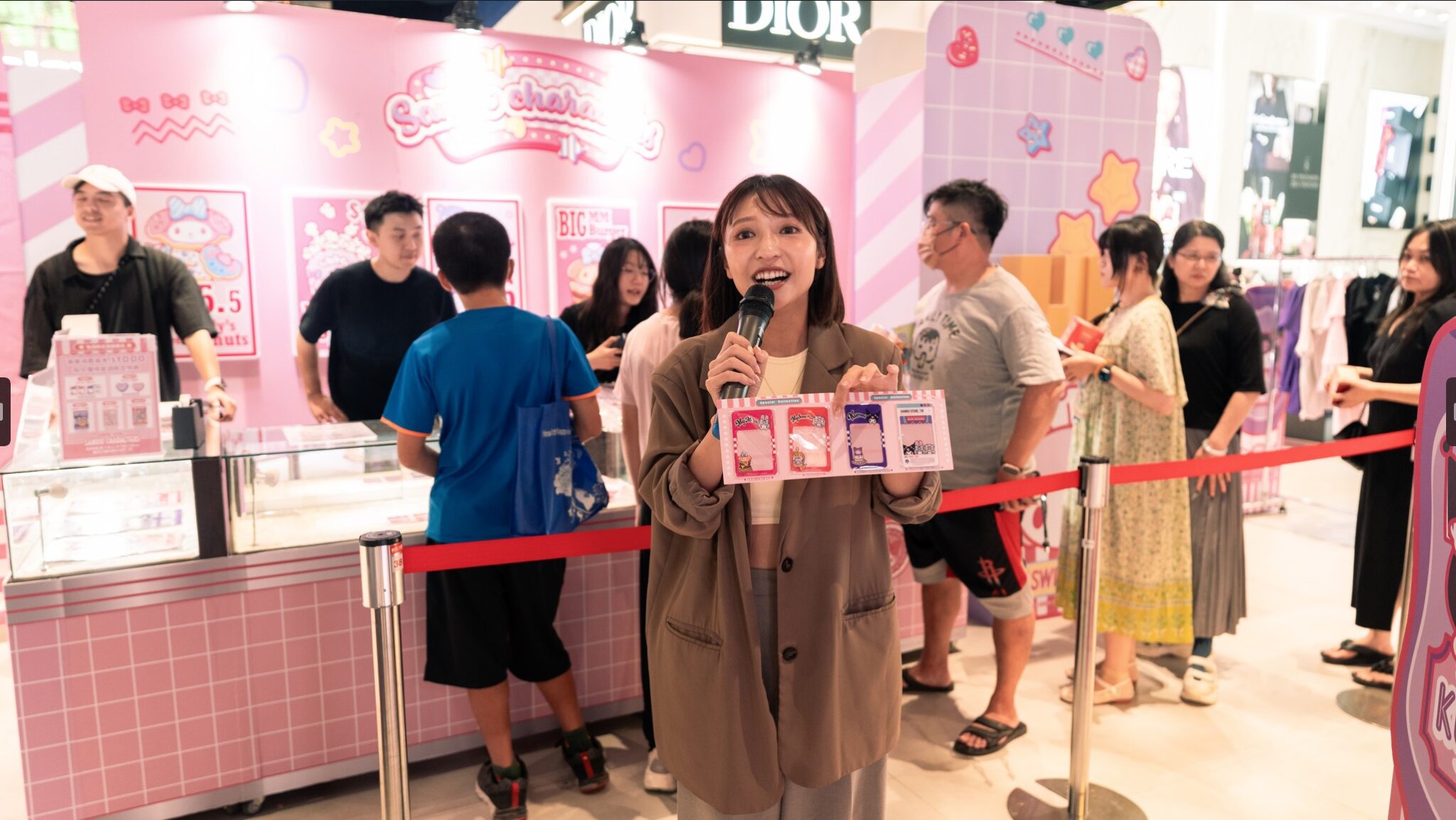 「三麗鷗甜心復古快閃店」萌翻南台灣！登陸台南新光三越小北門，全新角色抽卡機、引爆粉紅浪潮！