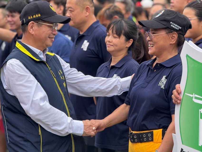 體技能選拔登場 基北北桃1,500名義消切磋救災硬實力 41 《圖說》消防局長陳崇岳勉勵與會團隊。〈消防局提供〉